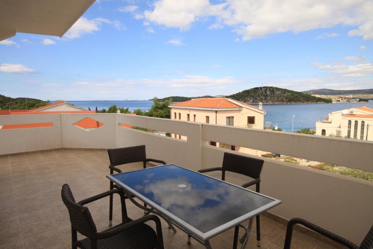 Apartments By The Sea Razanj, Rogoznica - 8361 Dış mekan fotoğraf