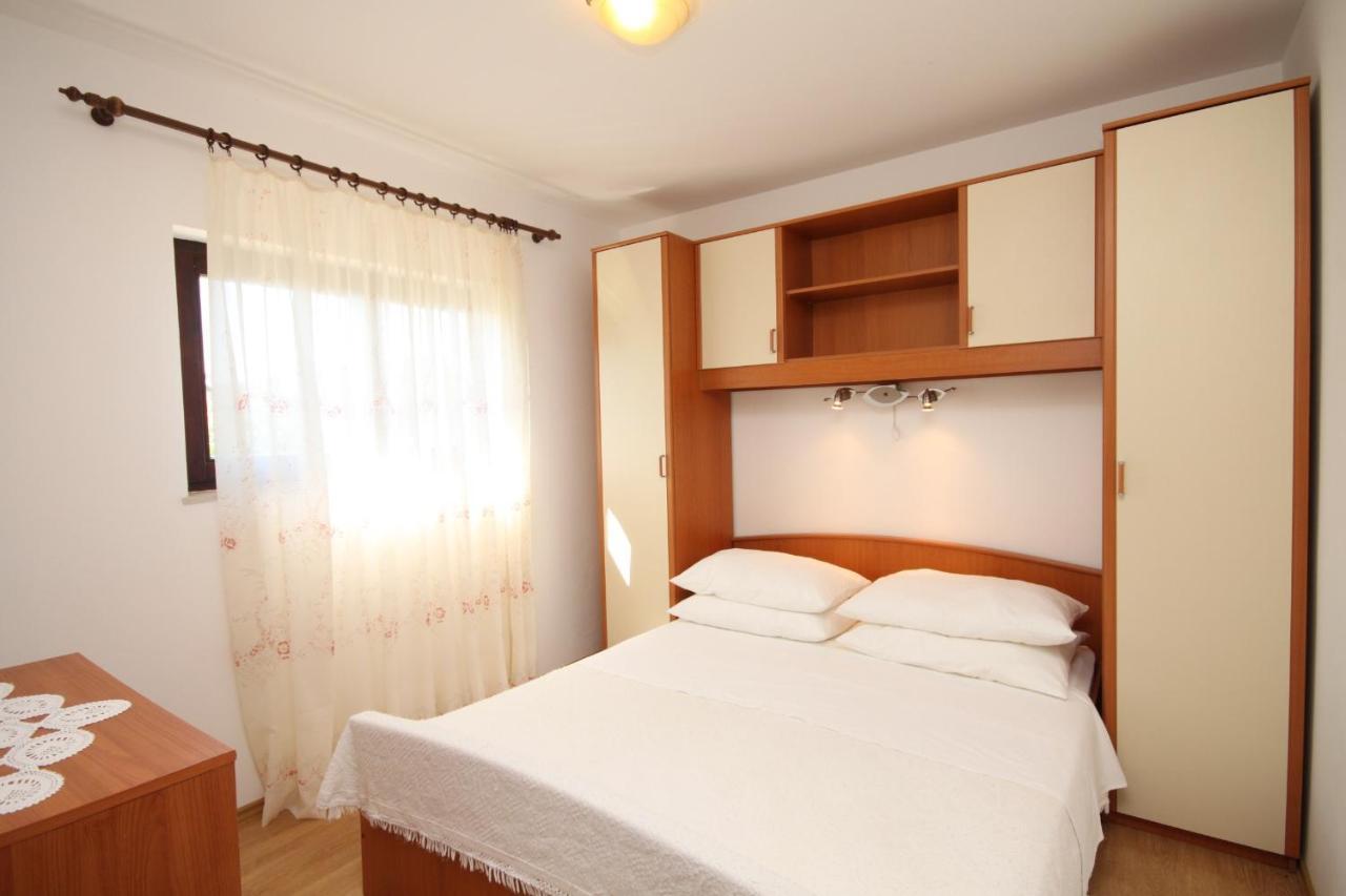 Apartments By The Sea Razanj, Rogoznica - 8361 Dış mekan fotoğraf